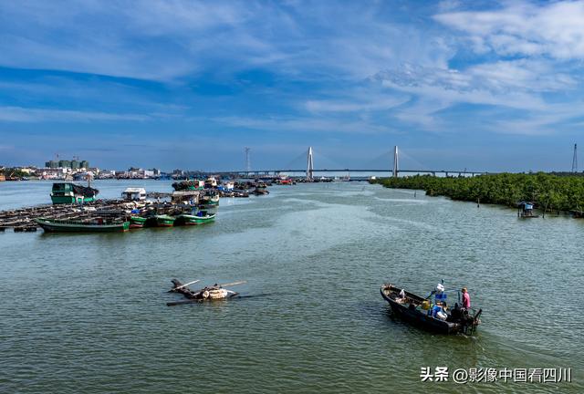 海南文昌：椰林湾引客来