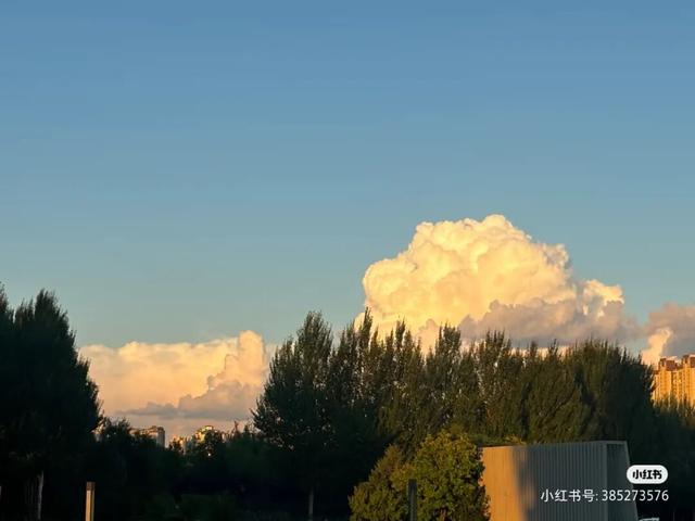 长春人嘴太严了！这么漂亮的云，你们都不说的吗？