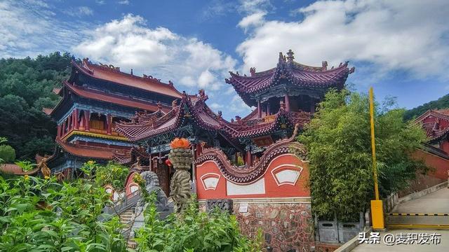 【多彩“双节” 畅游麦积】麦积区净土寺：净土松涛漫秋色 静谧禅境迎客来