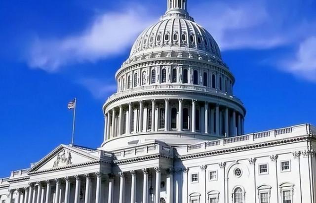 沉默10天后，中方突然对美强硬出手，力度之大、范围之广前所未有