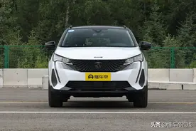 新车 | 售15.97万元/搭1.6T+8AT，新款标致4008 360THP驾趣版上市图片