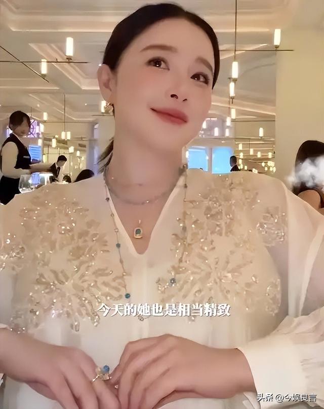 阚清子被曝早产女婴	，多重畸形抢救无效去世，细节曝光叹真不应该