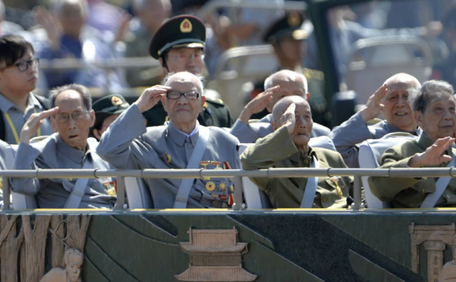 北京阅兵开幕前，对岸传出杂音，不准抗日老兵赴陆，遭大陆痛斥
