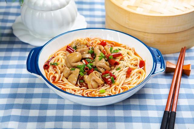 为什么不吃米饭、面条等主食后，体重会快速下降？