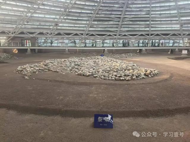 从赤峰到朝阳历史地理行程记 —— 以牛河梁遗址为中心