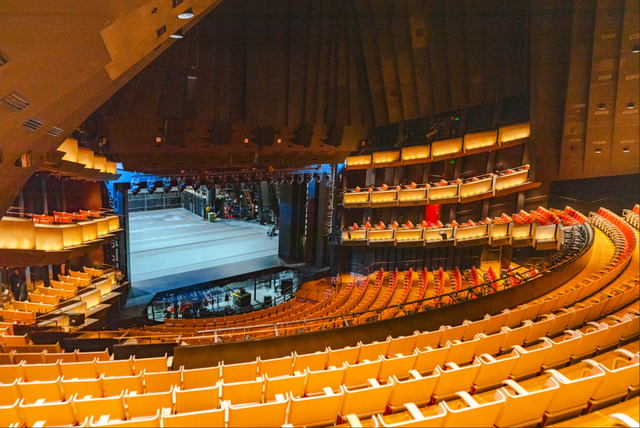 今年冬天，我想去这里过夏天