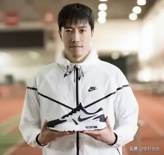 雅典封神伦敦饮恨，42 岁刘翔退圈后潇洒度日，十亿身家藏不住