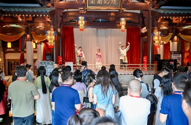 嘉年华开幕！厦门中秋博饼放大招！美好生活推荐官是他→