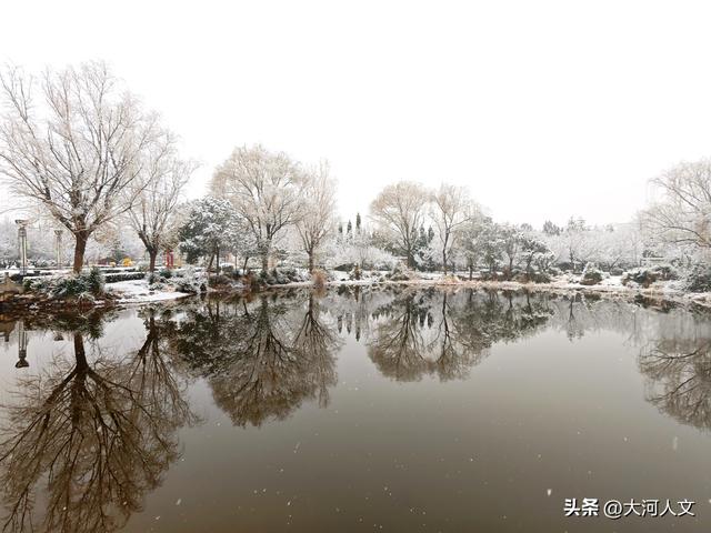雪落中站，解锁冬日五彩新画卷