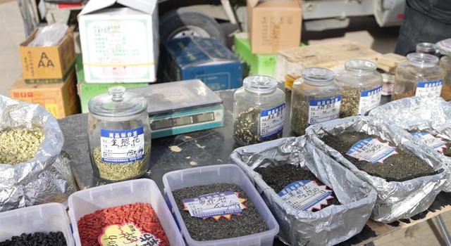 敦煌市举办“敦煌烟火集·助农新市坊”助农活动