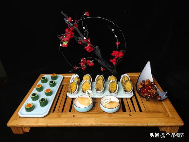 美食+美景，南充巴国布衣滨江店“诗画餐饮”惊艳出圈（上篇）