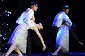 跳交谊舞会使男女生产生感情吗？看完你就清楚了图片