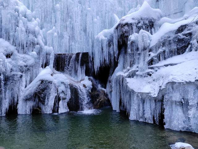 太白山景区冬季暖心服务行动全面启动