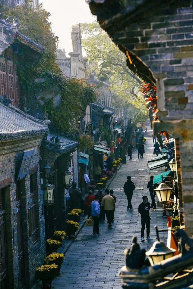 挤景点？太常规！本地人带你开启山东16城土著副本！