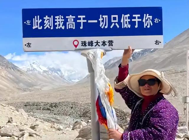 71岁上海老太卖房自驾游10年，不留给子孙一分钱，如今怎么样了？