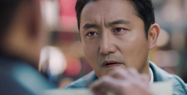 《隐锋》贾云武服毒自尽前留供词，才懂他愚忠终成一场笑话。