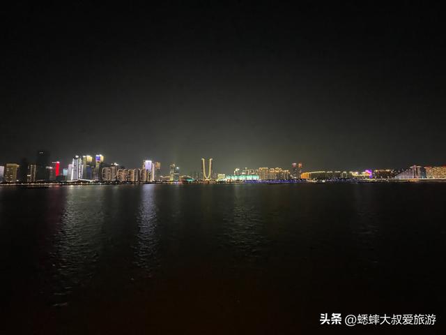 超80%好评，被誉“浪漫天花板”，这个杭州夜游地，免费超值得来