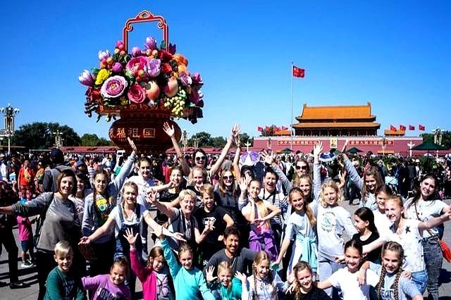 免签潮背后的隐患：免签国家越来越多，低素质穷游老外不断地涌入