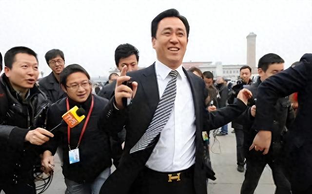 又是美国！许家印干了三件滔天恶事，让国家左右为难！