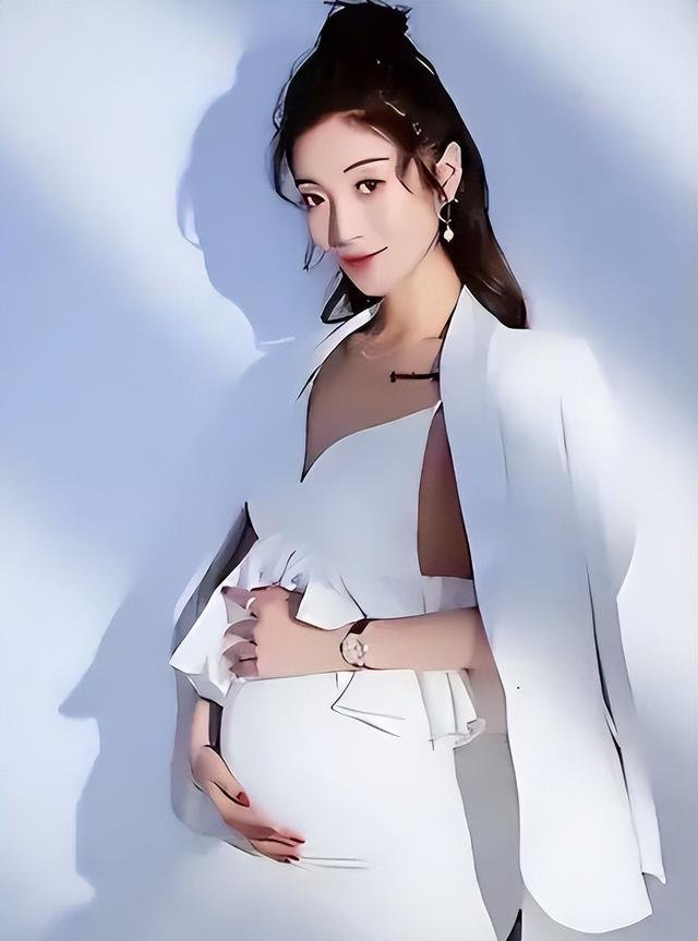 “买英国精子生3娃”的山东女人，8年后现状曝光！如今她后悔不？