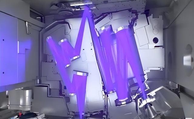 美荷两国同时发声，对中国独立研发的光刻机技术给予了强烈批评