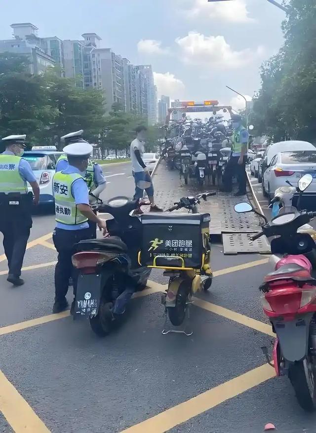 9月1日起，电动车 摩托车 三轮车“3禁4必查”，最高罚5000元