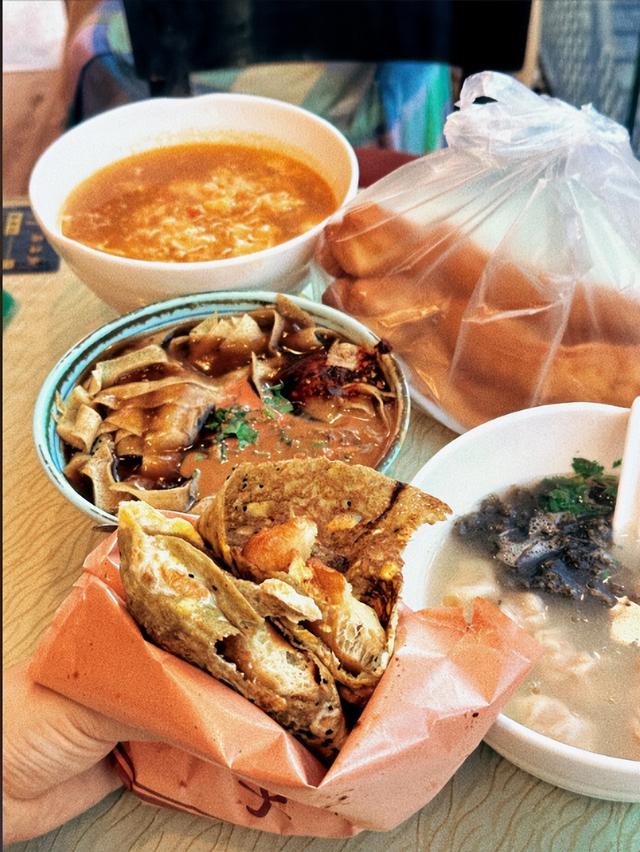 旅游主打一个躺平逛吃，天津——完美拿捏了，相声，美食一把抓