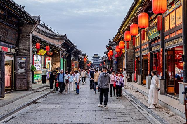 夏日文旅活力绽放“避暑游”“清凉游”玩法升级，游客选择更丰富