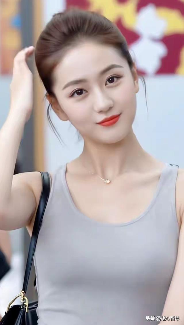 天仙下凡啊，世间竟有如此美的绝世容颜，美不胜收，清纯天花板