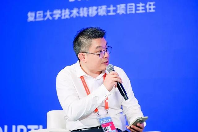 全国科普月丨AI科普活动走进全球数贸会，二维码发明者也来了！