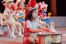 幼儿园排练儿童节活动“大变味”？家长嘴上虽不说，但心里直吐槽图片