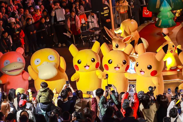 BFC外滩冬日嘉年华梦幻启航，多维场景重塑商业新体验