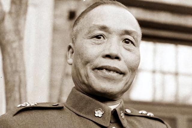 蒋介石丢掉大陆，他不恨毛泽东，最恨一个中国人和一个美国人