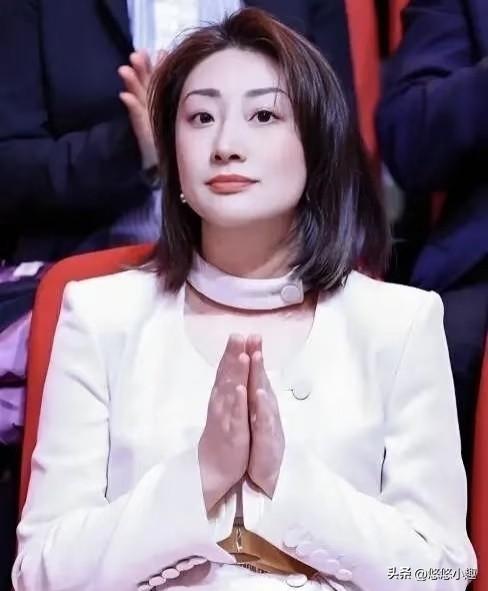 宗馥莉辞职不到24小时！叔叔宗泽后表态，言论非常犀利，细节曝光
