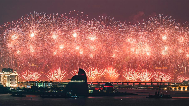 澳门逛吃烟花全攻略：带你游旅游塔逛官也街，一睹10国超燃烟花秀
