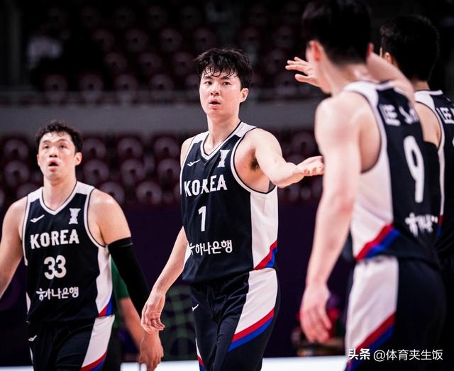 王俊杰14中9爆发，中国男篮击败韩国！郭士强用人奏效 替补奇兵7+7