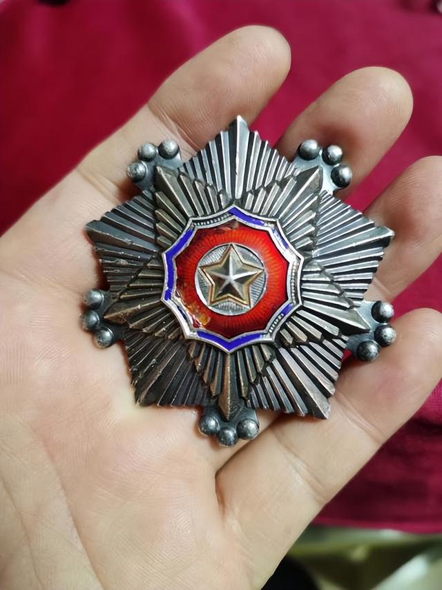 被称戏台上的国家！旅游受限、榜样塑造，朝鲜的表演竟源自苏联