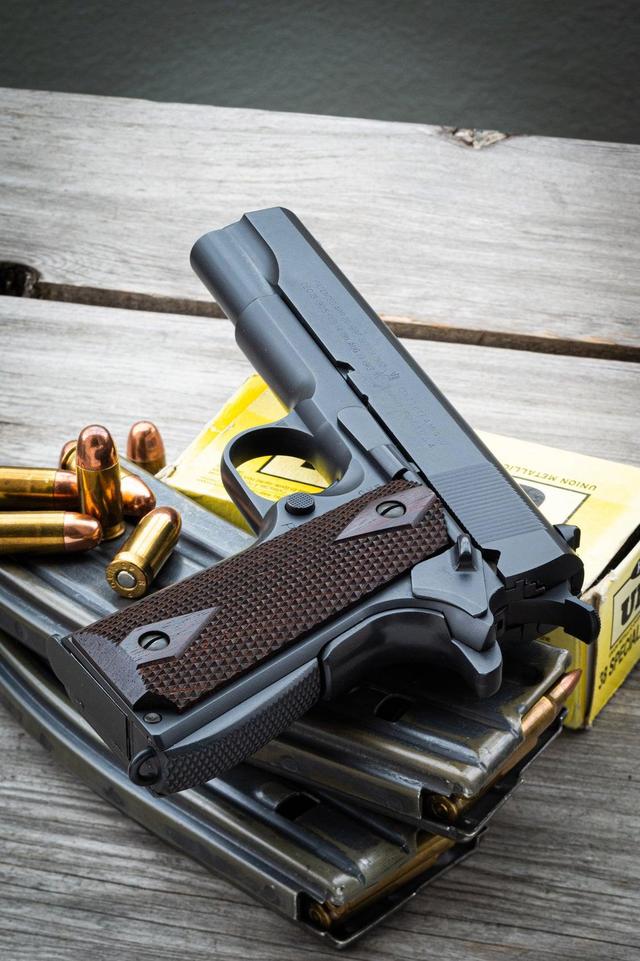 它是美军使用百年的功臣 也是二战半自动神器 至今仍被玩家热捧