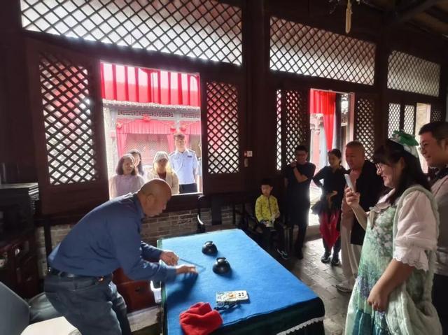 多彩滨州迎双节 文旅好礼乐不停│雨润百年古堡！魏氏庄园国庆假期第二天迎高峰，烟火与诗意共燃