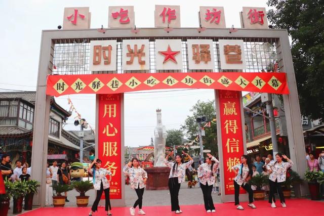 皇家驿站国庆福利清单：满赠好礼、幸运抽奖，嗨玩整个假期