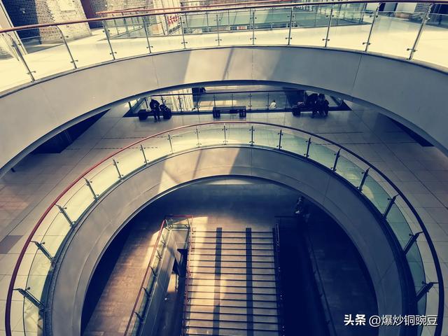 再游苏大-随便进的时候就去了一次，限流预约了却非要去看看。