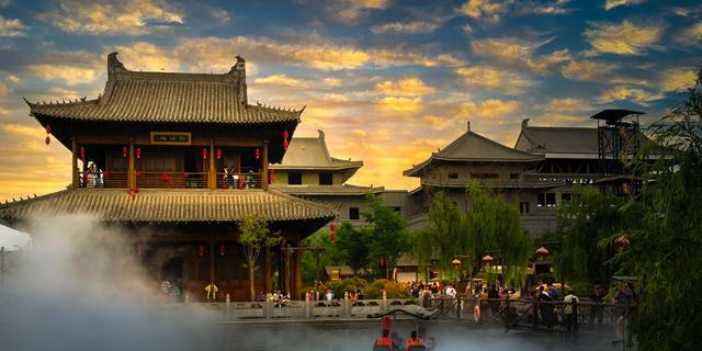 西安呆了，洛阳愣了，开封怎么就成了全民复古风的代表？