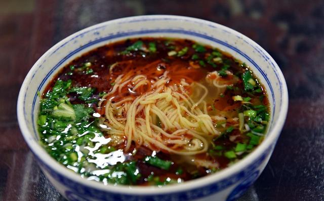 我是台湾人，去了一趟甘肃兰州，说实话	，我羡慕兰州的生活！