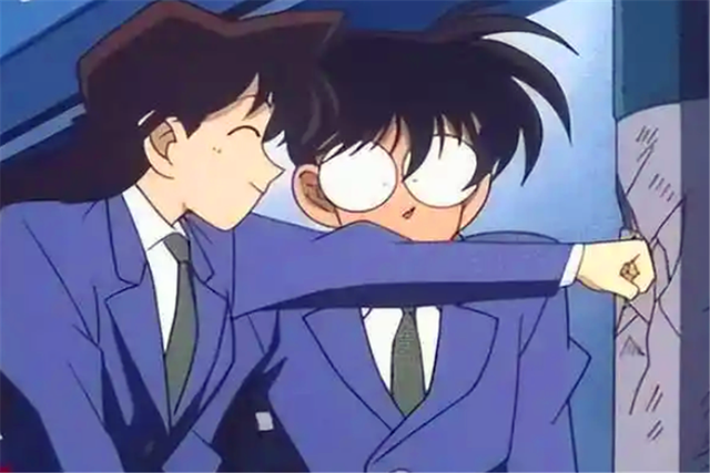 动漫中力气很大的6位美女：蜜璃肌肉密度是常人八倍，纲手有怪力