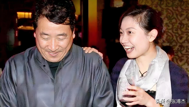 75岁的姜昆没有想到：女儿46岁仍旧没有结婚，养子倒成了他的骄傲
