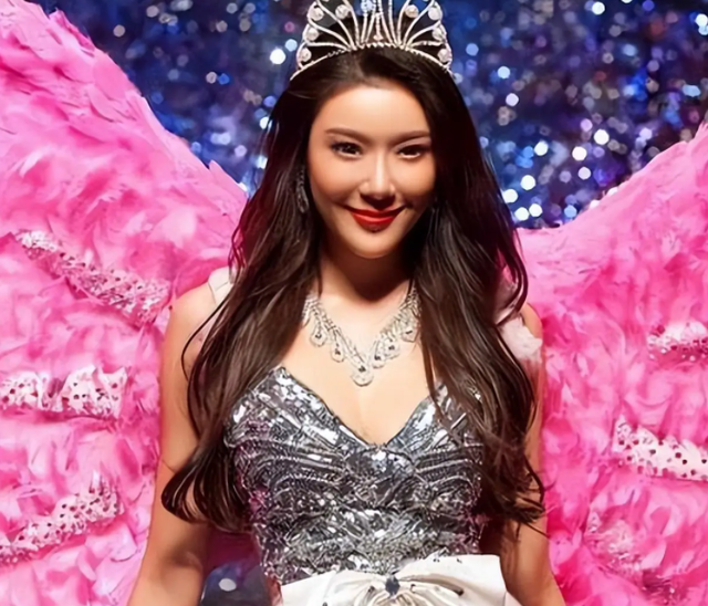 李泽楷被她迷得神魂颠倒，林丹为她不顾妻儿，她究竟有什么魅力？