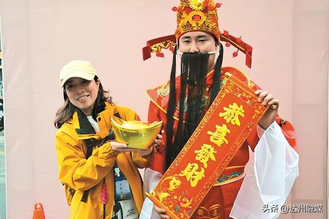 昨日 数十万达州市民登高祈福！