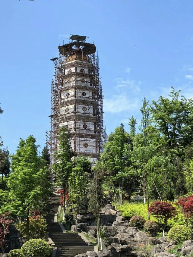 隆昌市高峰寺：千年古刹的传奇与新生