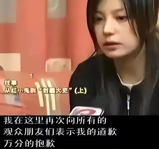 突传3个坏消息才仨月，赵薇近况曝光	，一点不意外，黄晓明说得对