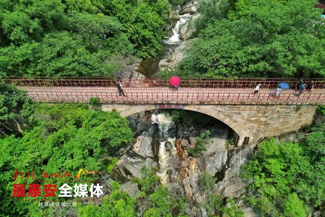 青绿泰山 清凉一夏丨泰山天外村:夏日避暑的宝藏地,清凉景致藏不住